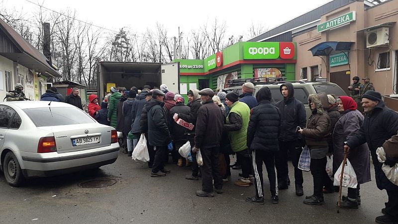 24 horas fin de semana - Ayuda humanitaria sobre la huella de la destrucción en Bucha - Escuchar ahora
