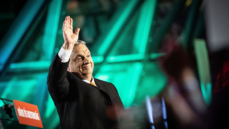 Las mañanas de RNE con Íñigo Alfonso - Viktor Orbán arrasa en las elecciones legislativas de Hungría - Escuchar ahora
