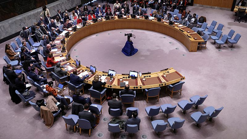 Cinco Continentes - Ucrania y Rusia se acusan mutuamente de la masacre de Bucha - Escuchar ahora