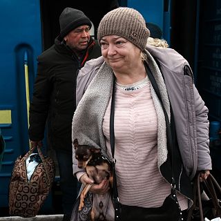 Comienza el éxodo desde el este de Ucrania 