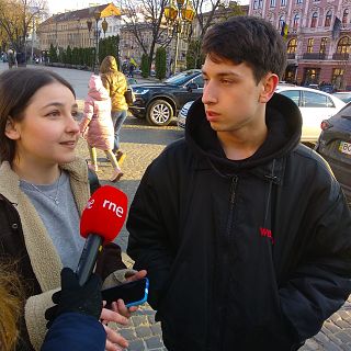 El futuro incierto de los jóvenes en Leópolis