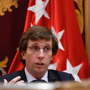 Las mañanas de RNE - Las mañanas de RNE - "Nos han estafado seguro": Los WhatsApp del caso de las mascarillas del ayuntamiento de Madrid - Escuchar ahora