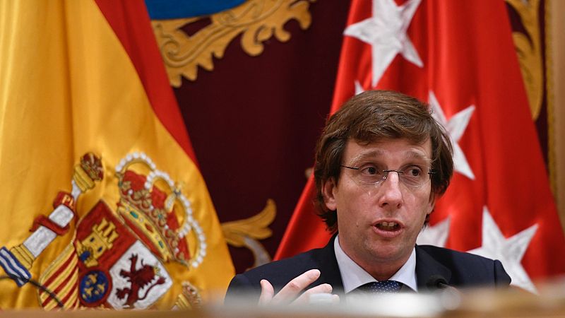 Las mañanas de RNE - "Nos han estafado seguro": Los WhatsApp del caso de las mascarillas del ayuntamiento de Madrid - Escuchar ahora