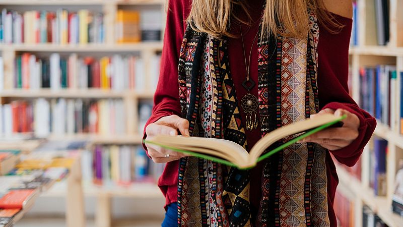 Más cerca - Eva Orúe: "La competencia con la lectura vuelve a ser dura" - Escuchar ahora