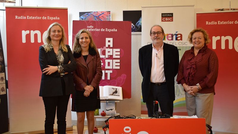 A golpe de bit - Visitamos la única librería científica de España, del CSIC - 21/04/22 - escuchar ahora