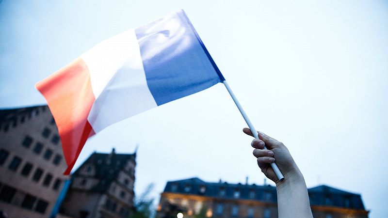 24 horas - Eguzki Urteaga, sociólogo: "Asistimos a un cambio estructural en el panorama político francés" - Escuchar ahora