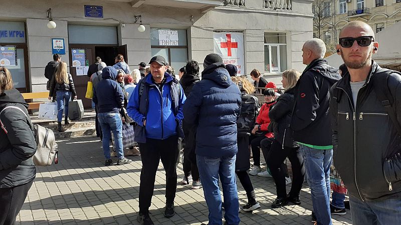 24 horas - RNE en Ucrania | Ayuda humanitaria y psicológica para los desplazados en Odesa - Escuchar ahora