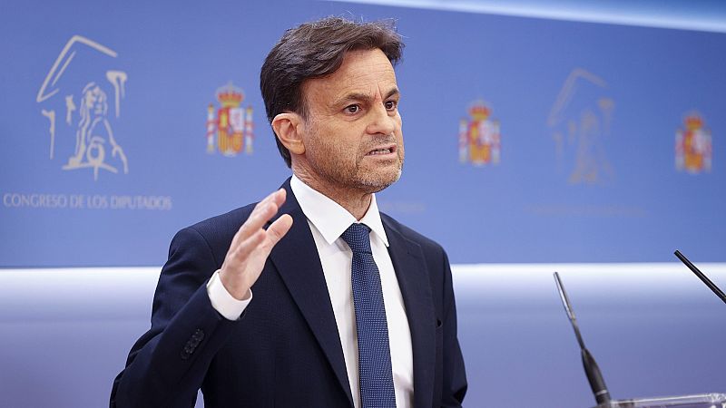 Las Mañanas de RNE - Asens sobre el decreto ley anticrisis: "Votar en contra no va a perjudicar al Gobierno, sino a las familias" - Escuchar ahora