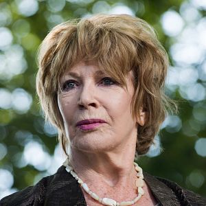 Por las fronteras de Europa - Por las fronteras de Europa - Edna O'Brien. Madre Irlanda - Escuchar ahora