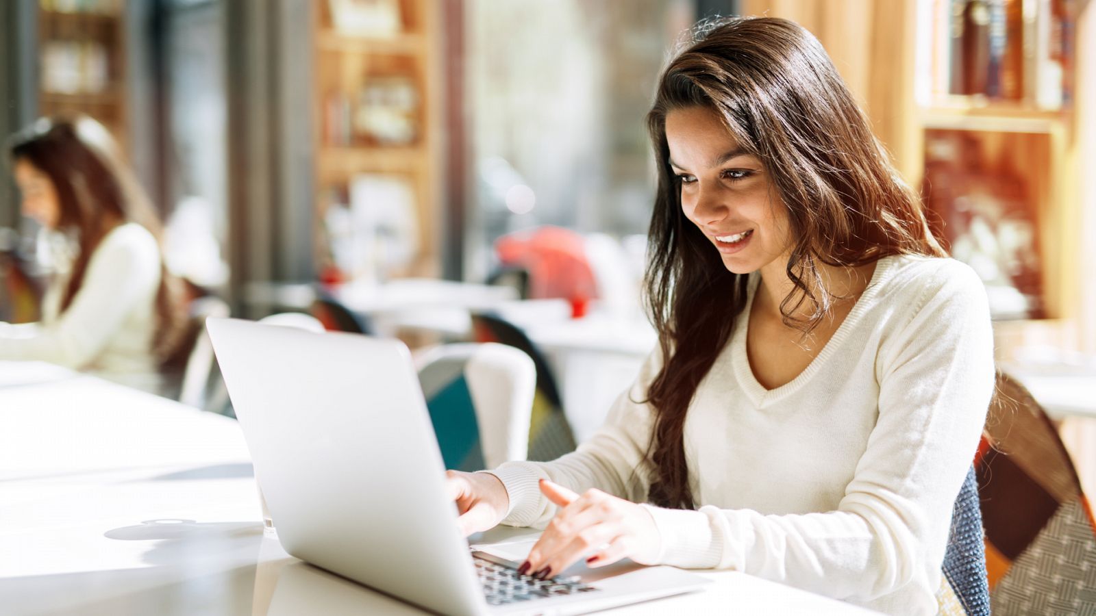 Espacio iberoamericano - Un instituto iberoamericano más flexible y digital - 12/05/22 - escuchar ahora