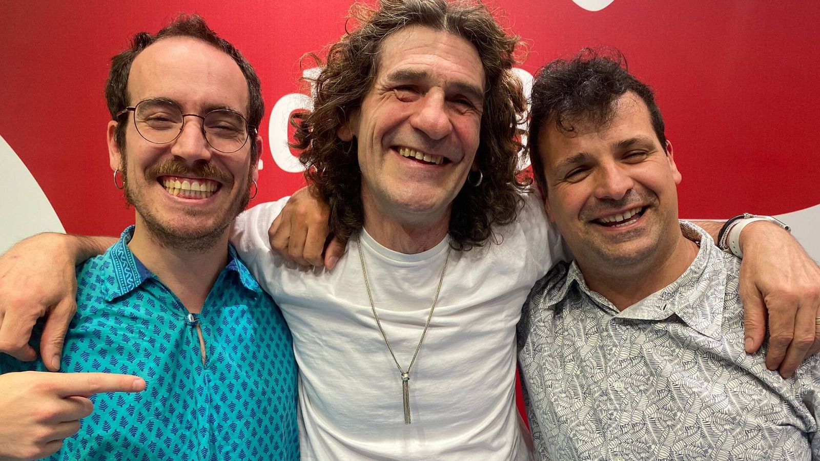 Hoy empieza todo - Uoho & La Plazuela - 12/05/22 - escuchar ahora