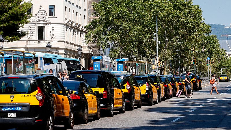 Las mañanas de RNE con Íñigo Alfonso - El taxi protesta en Cataluña "Tenemos mucha incertidumbre" - Escuchar ahora