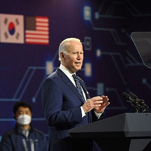 Cinco continentes - Cinco Continentes - Joe Biden visita Corea del Sur - Escuchar ahora