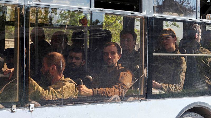 España a las 8 fin de semana - El complejo siderúrgico Azovstal, bajo control total ruso - Escuchar ahora