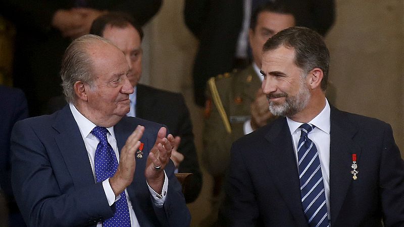Las mañanas de RNE con Íñigo Alfonso - Los pasos de Felipe VI para distanciarse de su padre - Escuchar ahora