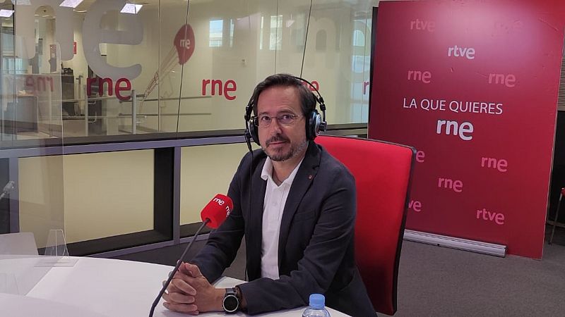 Las Mañanas de RNE con íñigo Alfonso - La Comisión Europea ve con preocupación ajustar las pensiones conforme al IPC - Escuchar ahora