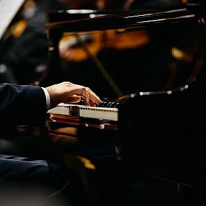 Gran repertorio - Gran repertorio - SATIE: Gymnopédies - 25/05/22 - escuchar ahora