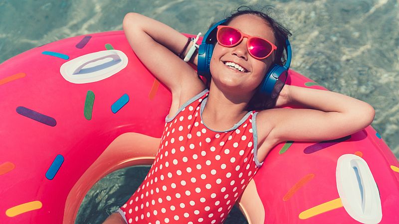 Por tres razones - Canciones para bajar el calor - Escuchar ahora