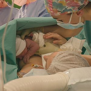 Parir en el siglo 21. El podcast - Parir en el siglo 21. El podcast: Cap. 6: "Seguimos peleando" - Parir en el siglo 21. El podcast | Escuchar