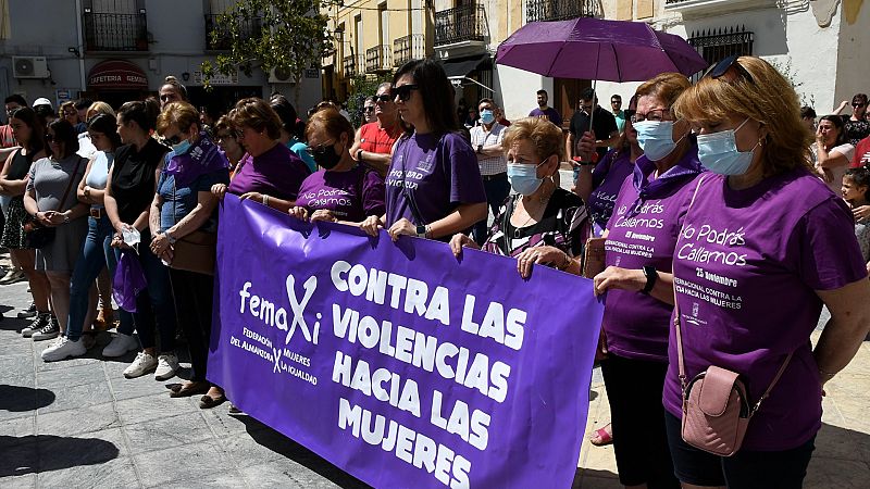 14 Horas - El 80% de las mujeres que sufren violencia de género no denuncian a su agresor - Escuchar ahora 