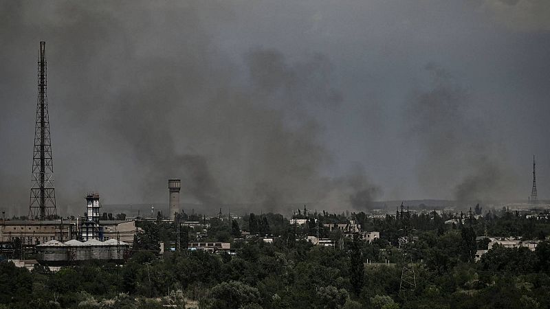 Crónica internacional - Moscú controla el 20 por ciento de Ucrania - Escuchar ahora