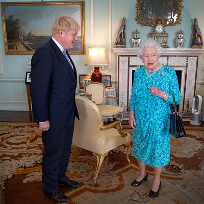 Especiales informativos RNE - De Churchill a Truss: los 15 primeros ministros con los que trató Isabel II - Escuchar ahora