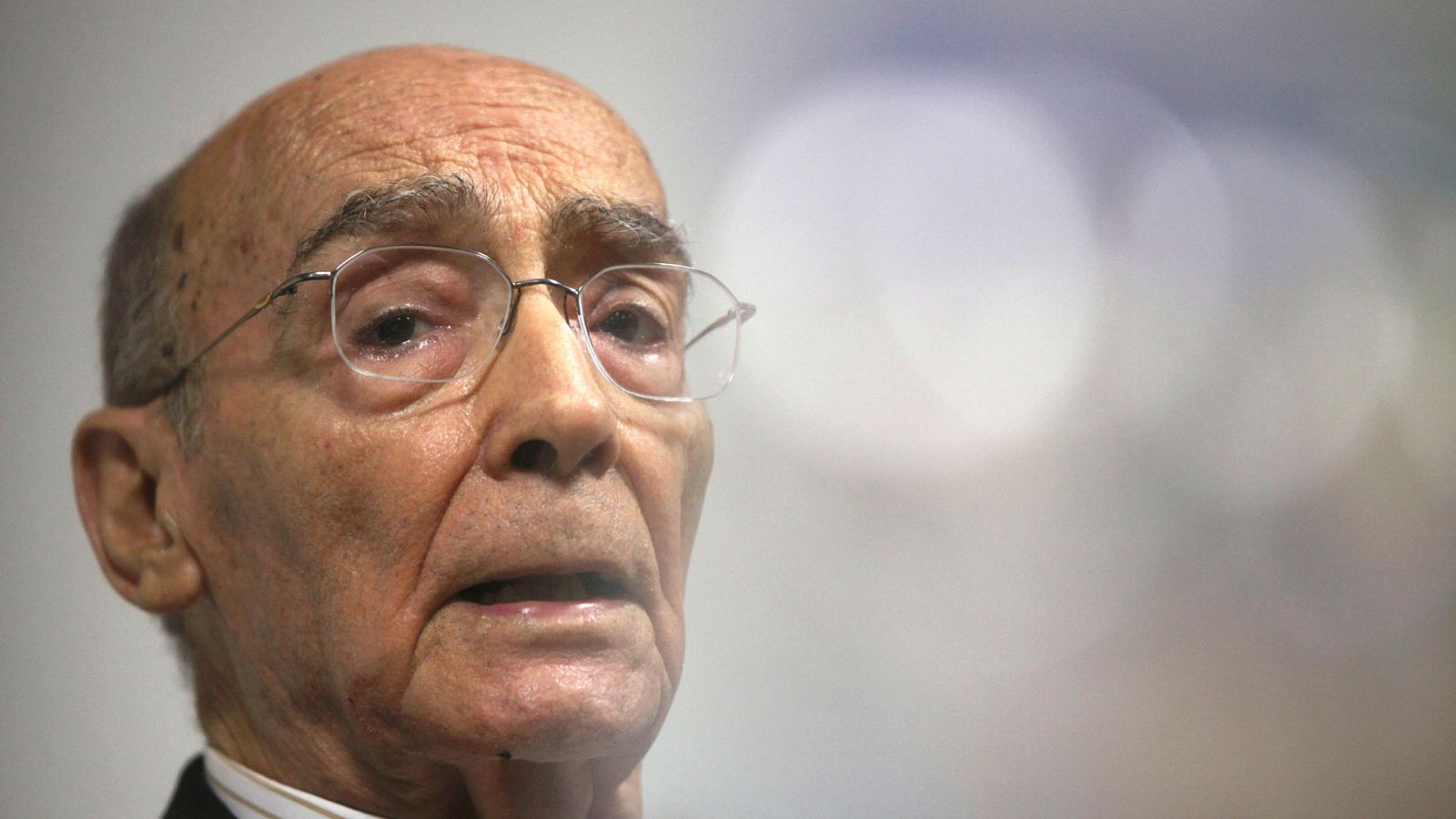 No es un día cualquiera - La última entrevista de José Saramago en RNE - Escuchar ahora