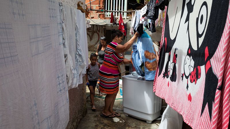 Reportajes 5 continentes - La vivienda, un problema más para los colombianos - Escuchar ahora