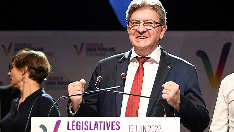 Cinco Continentes - A Macron se le complica su legislatura - Escuchar ahora