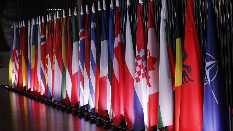 24 horas - La OTAN bajo el prisma de la juventud: "Con la guerra en Ucrania, se ha acercado a la población" - Escuchar ahora