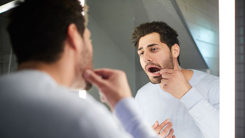 Enfermera Saturada - Hongos en la boca - Escuchar ahora