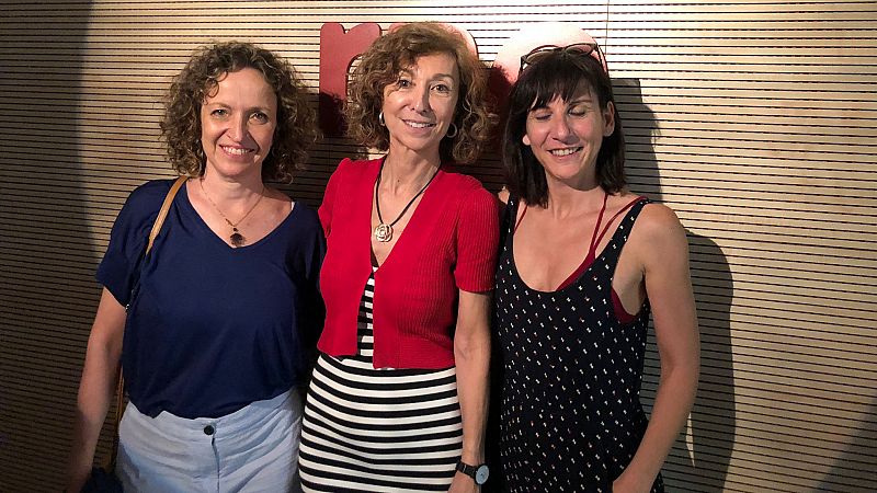 Daniela Féjerman y Malena Alterio con 'Mamá noRedes' - escuchar ahora