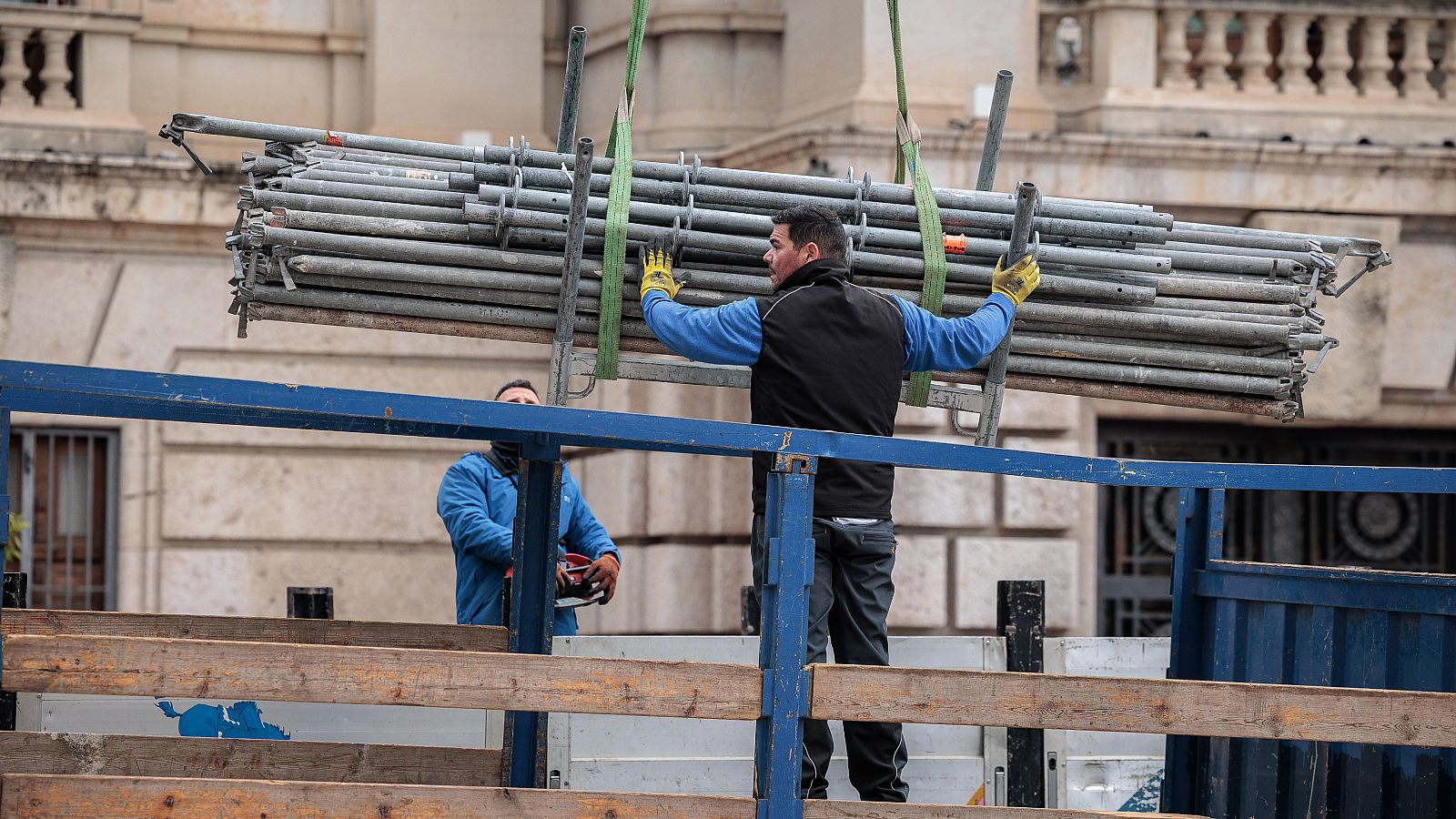 Las mañanas de RNE con Íñigo Alfonso - Lorenzo Serrano (IVIE): "Veremos un escenario complicado para el empleo a partir de otoño" - Escuchar ahora
