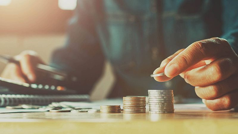 24 horas - Carlos Arenas, economista: "España lidera en paro entre todos los países de la Unión Europea" - Escuchar ahora