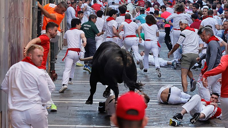 Encierro San Fermin 08/07/2.022 Navarra - escuchar ahora