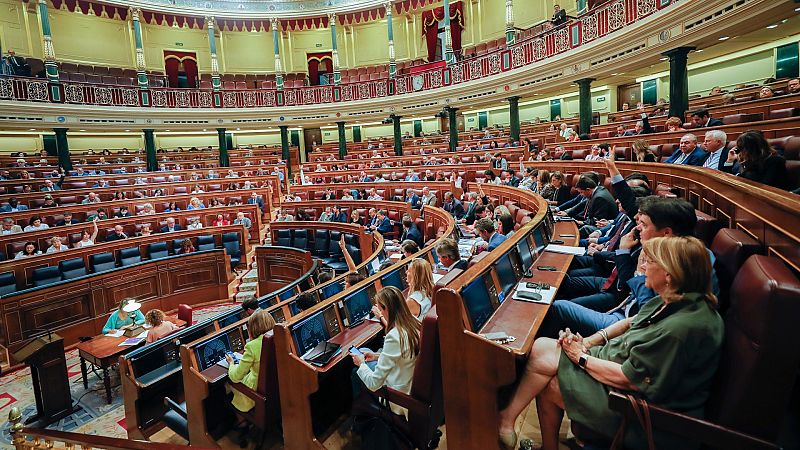 Verónica Fumanal, politóloga: "En el último debate sobre el estado de la nación, no estaban los actuales protagonistas" - Escuchar ahora