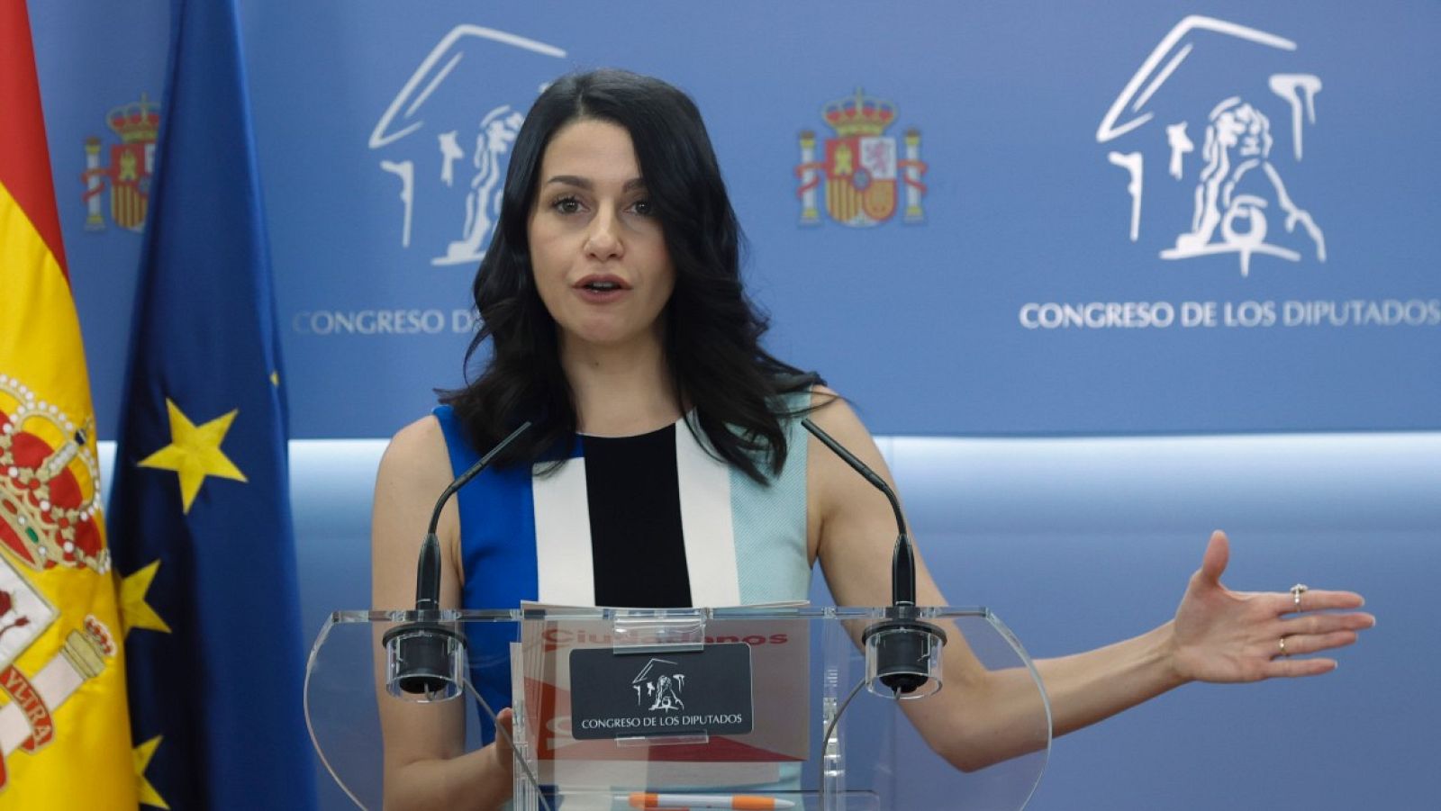 24 horas - Inés Arrimadas, presidenta de Ciudadanos: "Hay una alternativa a este Gobierno y a la vuelta de Rajoy" - Escuchar ahora