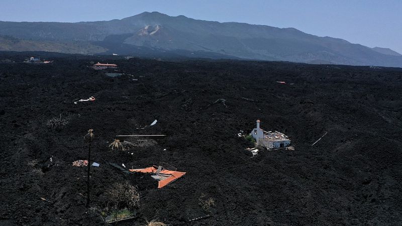 Por tres razones - La Palma: ¿peligran edificios por los que no pasó la lava? - 15/07/22 - escuchar ahora