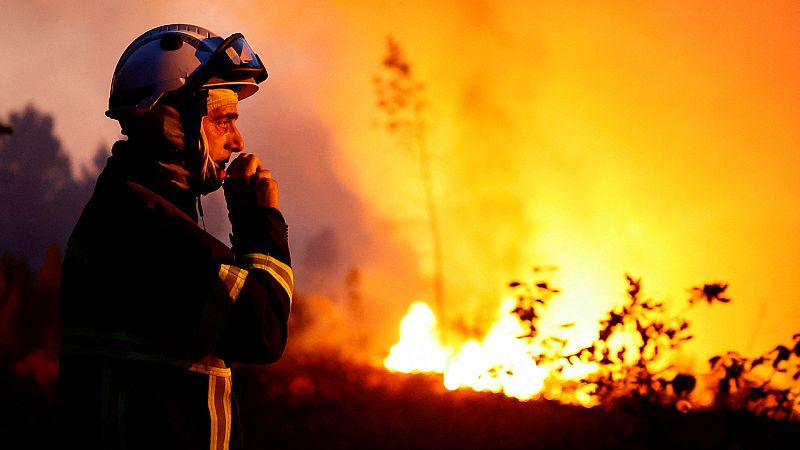 Cinco Continentes - El calor bate registros en Reino Unido y Francia - Escuchar ahora