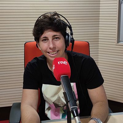 24 horas - Carla Suárez: \"Desde que jugué mi último partido no he vuelto a coger la raqueta\" - Escuchar ahora