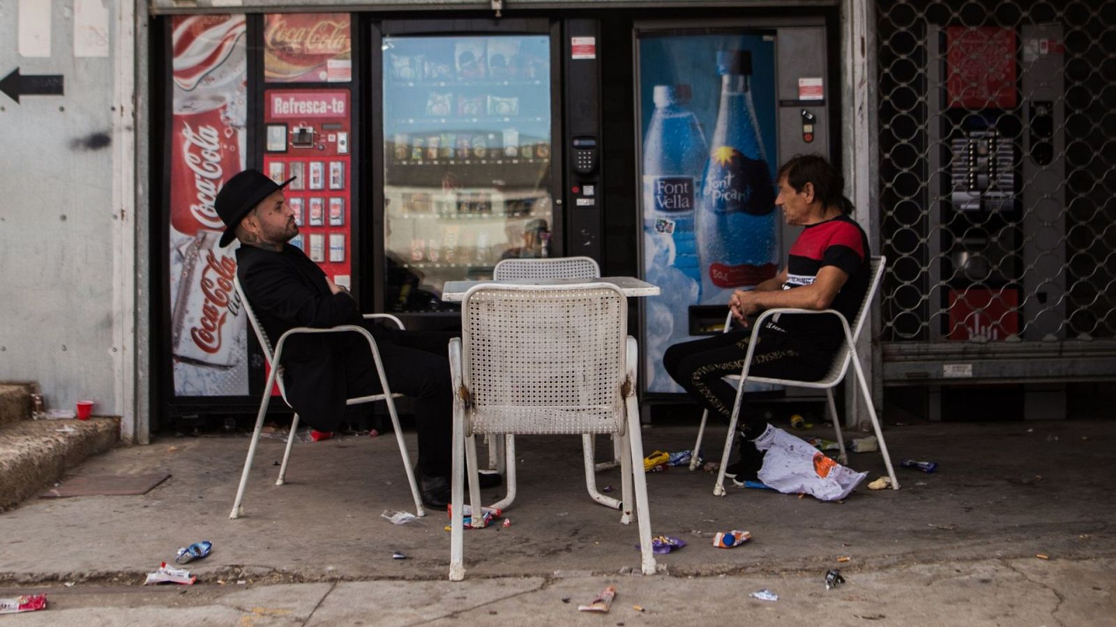 Tarde lo que tarde - Abel Azcona y su performance 'Volver al padre' - Escuchar ahora