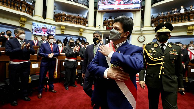 "Hay un sentimiento mayoritario de que Castillo debe irse"  - Escuchar ahora