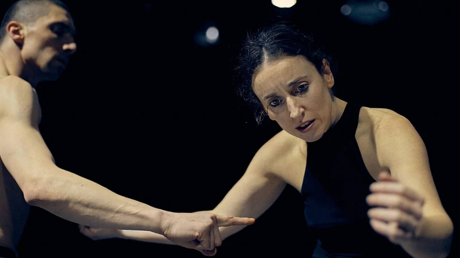 No es un día cualquiera - Iratxe Ansa: Experimentar con la danza contemporánea - Escuchar ahora