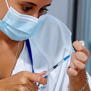 Marca España - Marca España - COVID: qué podemos esperar y la vacuna de Hipra - 02/08/22 - escuchar ahora