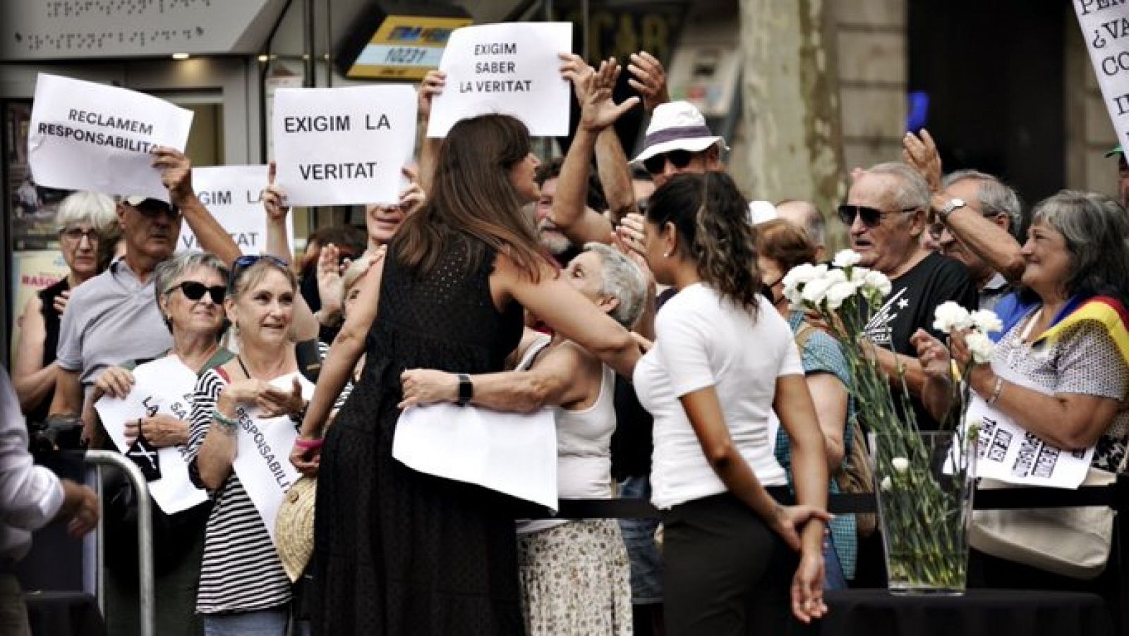 Laura Borràs treu ferro al boicot del minut de silenci