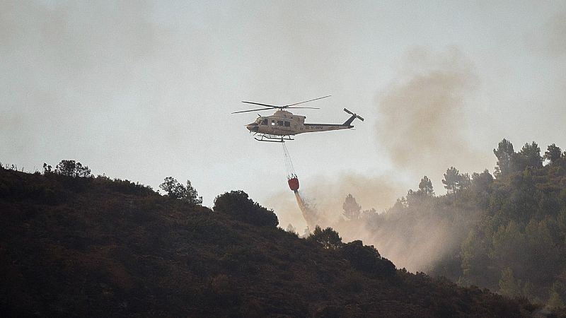 14 Horas - Apagar incendios nunca había sido tan caro: una hora de vuelo supone 200 euros de combustible - Escuchar ahora