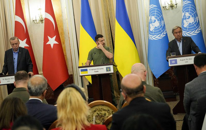Cinco continentes - Guterres, Zelenski y Erdogan se reúnen en Ucrania - Escuchar ahora