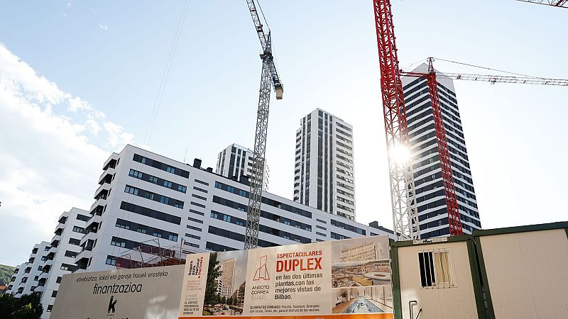 Las Mañanas de RNE - Asufin: "La subida del Euribor no va a parar y esperamos que el año que viene alance el 2%" - Escuchar ahora