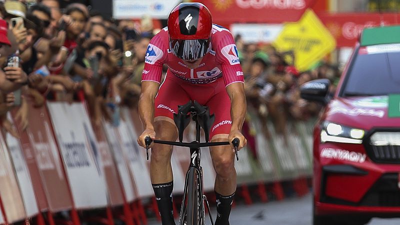 Especial Vuelta a España - Capítulo 10: Evenepoel vuela en Alicante - Escuchar ahora