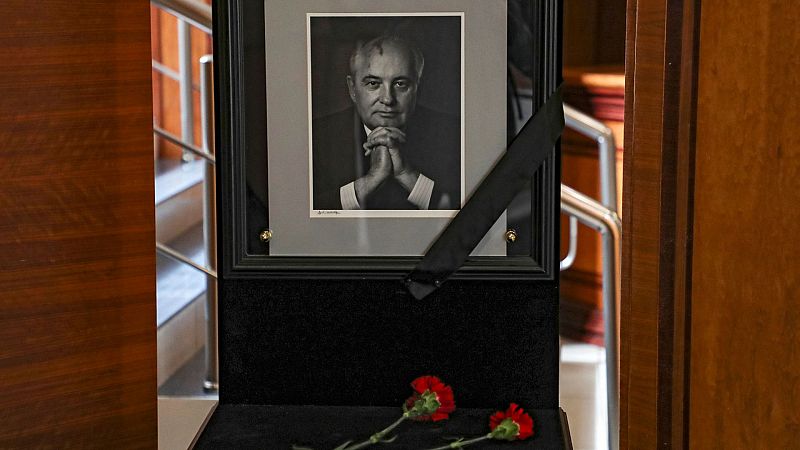 24 horas fin de semana - El último adiós a Gorbachov: solemne pero sin luto nacional - Escuchar ahora